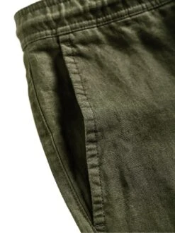 Entspannte Leinenhose -Bekleidungsverkauf Geschäft EC24 6409 DH