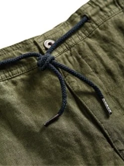 Entspannte Leinenhose -Bekleidungsverkauf Geschäft EC24 6409 DI