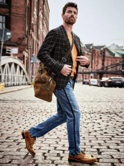 Verrückte Jeans 23 Verrückte Jeans -Bekleidungsverkauf Geschäft EC24 6415 DE