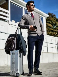 Brillante Joggpants -Bekleidungsverkauf Geschäft EC24 6446 DF 1