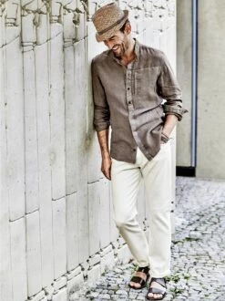 Kreidefelsen-Jeans -Bekleidungsverkauf Geschäft EC24 6448 DF