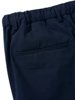 Bergtrail-Cargo -Bekleidungsverkauf Geschäft EC24 6451 DJ 1