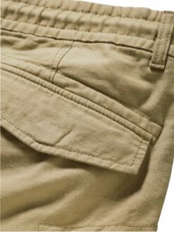 Abenteuer-Sommercargo -Bekleidungsverkauf Geschäft EC24 6481 DH