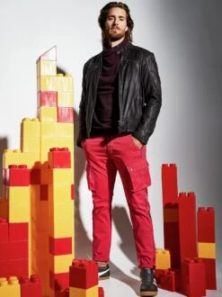 Valentinos Cargo -Bekleidungsverkauf Geschäft EC24 6491 DF 1