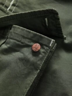 Valentinos Cargo -Bekleidungsverkauf Geschäft EC24 6492 DI