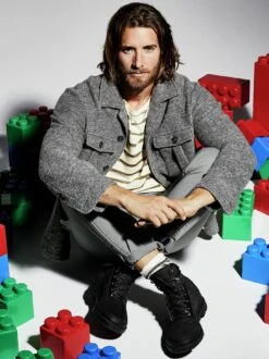 Valentinos Cargo -Bekleidungsverkauf Geschäft EC24 6493 DF