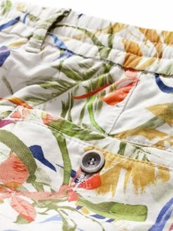 Wilde-Flora-Shorts -Bekleidungsverkauf Geschäft EC24 6571 DJ 1