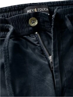 Abenteuerland-Shorts -Bekleidungsverkauf Geschäft EC24 6573 DG