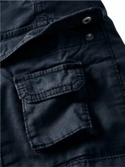 Abenteuerland-Shorts -Bekleidungsverkauf Geschäft EC24 6573 DH