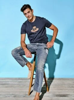 Jetzt-oder-nie-Jeans -Bekleidungsverkauf Geschäft EC24 6683 DD 1