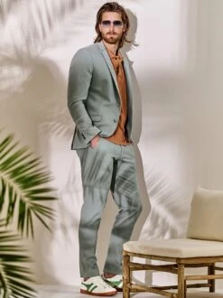 Gewinner-Anzughose -Bekleidungsverkauf Geschäft EC24 6731 DE 1