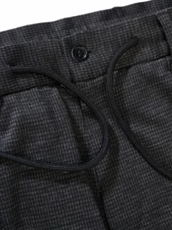 Undogmatische Anzughose 12 Undogmatische Anzughose -Bekleidungsverkauf Geschäft EC24 6743 DH