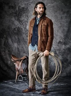 Brot & Spiele-Hose -Bekleidungsverkauf Geschäft EC24 6793 DE