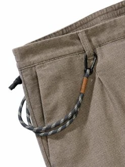 Brot & Spiele-Hose -Bekleidungsverkauf Geschäft EC24 6793 DG 1