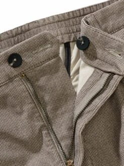 Brot & Spiele-Hose -Bekleidungsverkauf Geschäft EC24 6793 DH