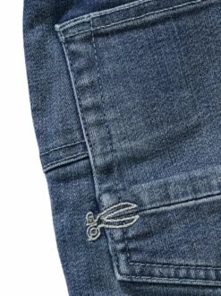 Jeans Bolder -Bekleidungsverkauf Geschäft EC24 6825 DI