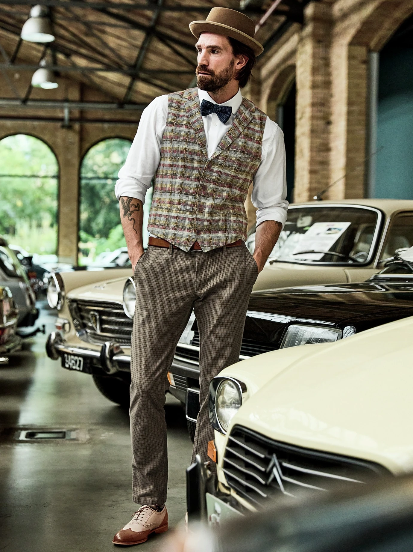 Eingestielte Hose 4 Eingestielte Hose – Bild 2