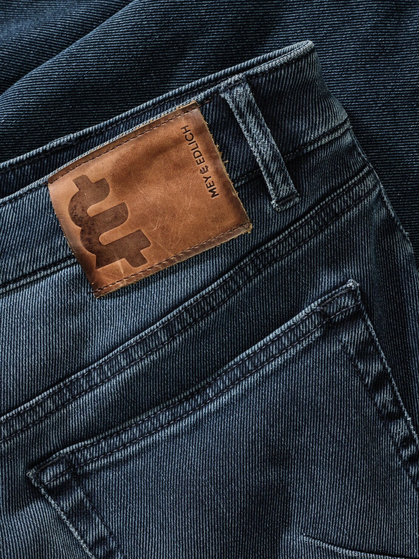 Luftstrom-Jeans 12 Luftstrom-Jeans – Bild 10