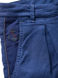 Navigator-Leinenchino -Bekleidungsverkauf Geschäft EC24 6845 DG