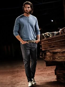 Hanf-Jeans -Bekleidungsverkauf Geschäft EC24 6854 DF