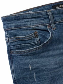 Futur-II-Jeans -Bekleidungsverkauf Geschäft EC24 6861 DG 1