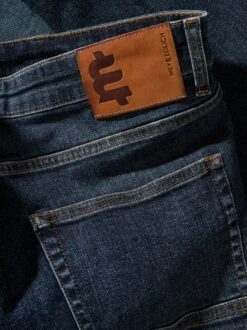 20-Liter-Jeans -Bekleidungsverkauf Geschäft EC24 6862 DI 1