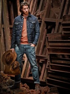 Save Water Jeans -Bekleidungsverkauf Geschäft EC24 6863 DD