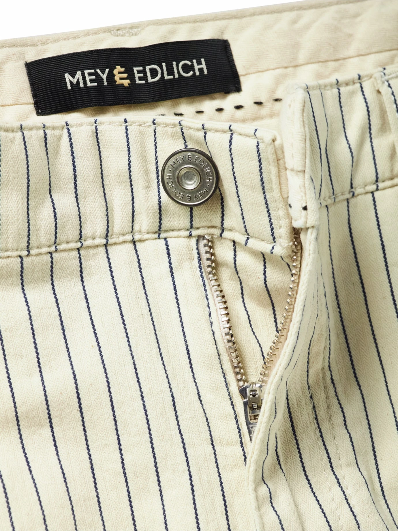 Unverwüstliche Streifenshorts 4 Unverwüstliche Streifenshorts – Bild 3