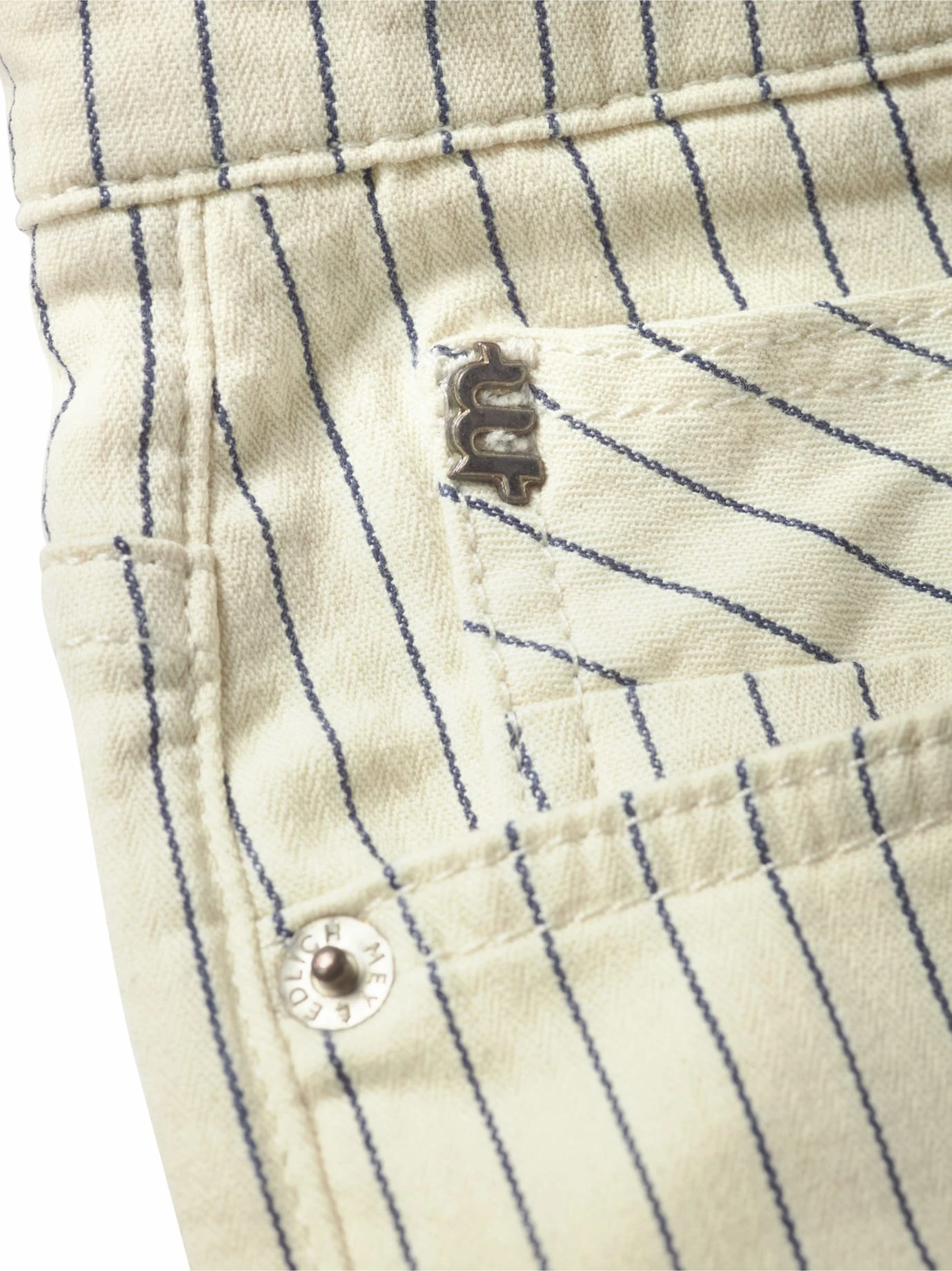 Unverwüstliche Streifenshorts 5 Unverwüstliche Streifenshorts – Bild 4