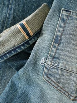 Jeans Ridge -Bekleidungsverkauf Geschäft EC24 6963 DJ