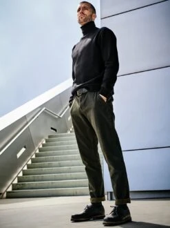 Futopia-Anzughose -Bekleidungsverkauf Geschäft EC24 6972 DF 1