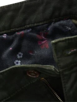 Futopia-Anzughose -Bekleidungsverkauf Geschäft EC24 6972 DI 1