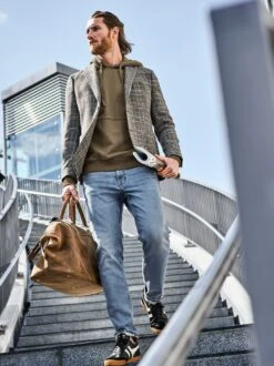 Grüne Bluejeans -Bekleidungsverkauf Geschäft EC24 6978 DF