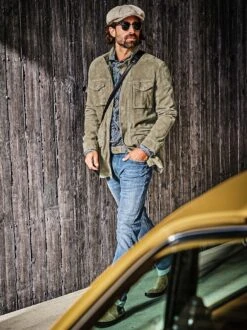 Eldorado-Jeans -Bekleidungsverkauf Geschäft EC24 7067 DB 1