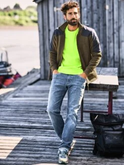 Eldorado-Jeans -Bekleidungsverkauf Geschäft EC24 7067 DD