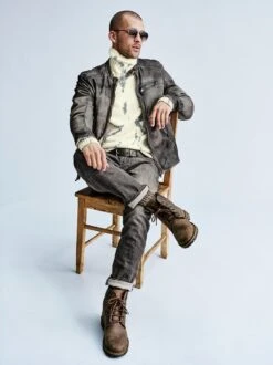 Boulder-Jeans -Bekleidungsverkauf Geschäft EC24 7437 DA 1