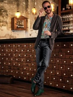 Boulder-Jeans -Bekleidungsverkauf Geschäft EC24 7437 DD 1