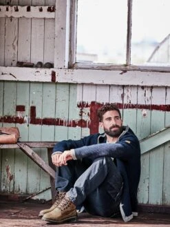 Kompagnon-Cargo 34 Kompagnon-Cargo -Bekleidungsverkauf Geschäft EC24 7704 DE