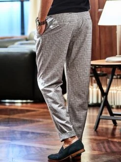 Bundfaltenhose 3.0 -Bekleidungsverkauf Geschäft EC24 7828 DE 1